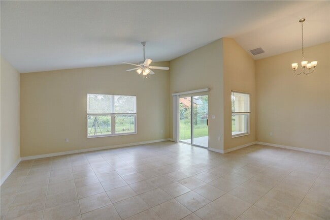 Building Photo - 8346 99th Ct