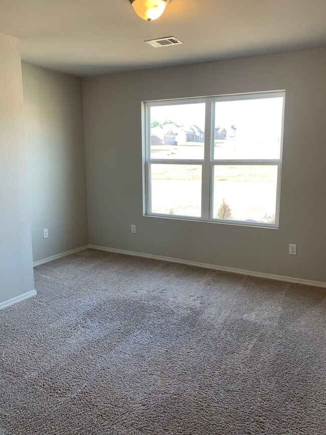 Building Photo - Nice New Construction in Valley View 3bed/2bath