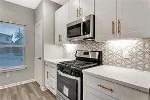 Building Photo - 6814 Dumble St