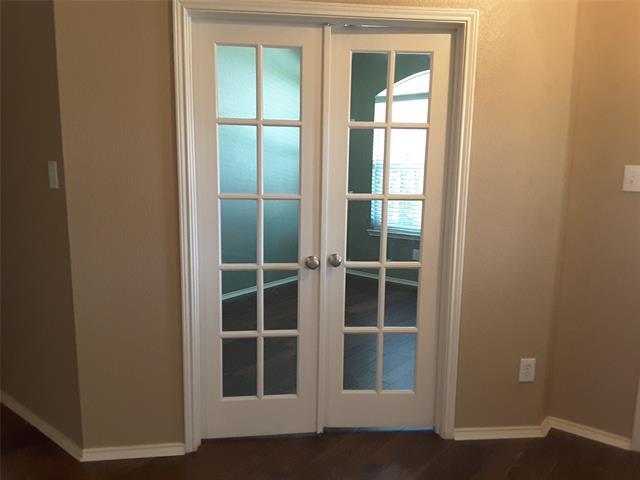 Building Photo - 15617 Gatehouse Dr