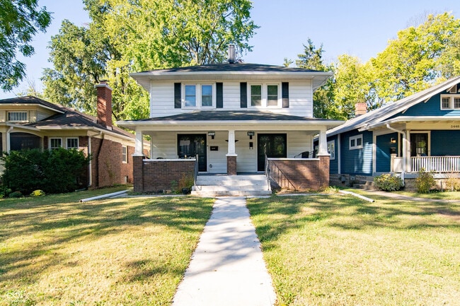 Primary Photo - 5446 N College Ave