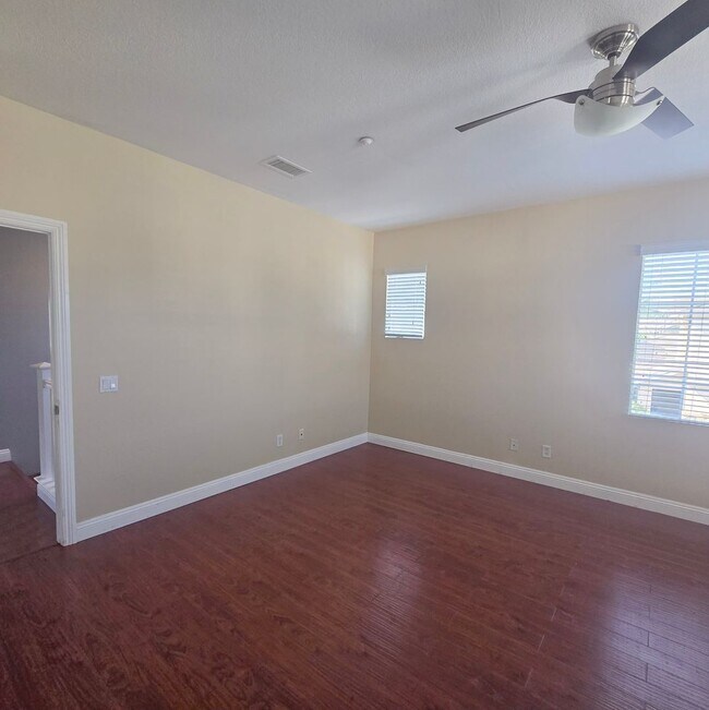 Building Photo - Save on Rent - Half Off Rent if move By No...