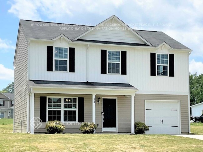 Building Photo - 1357 Steven Dr