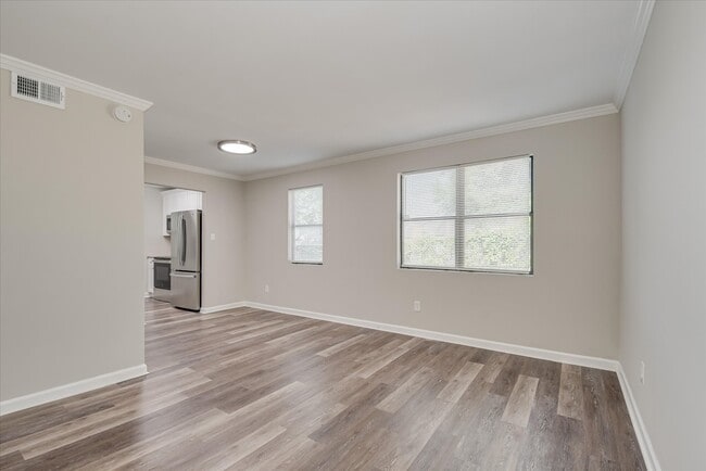 Building Photo - 1406 Johns Rd