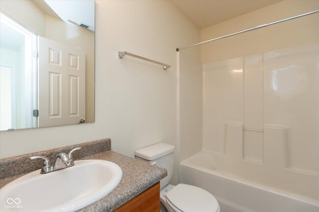 Building Photo - 1051 Taurus Ct