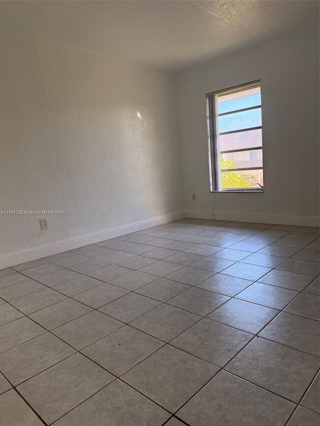 Building Photo - 7487 SW 82nd St