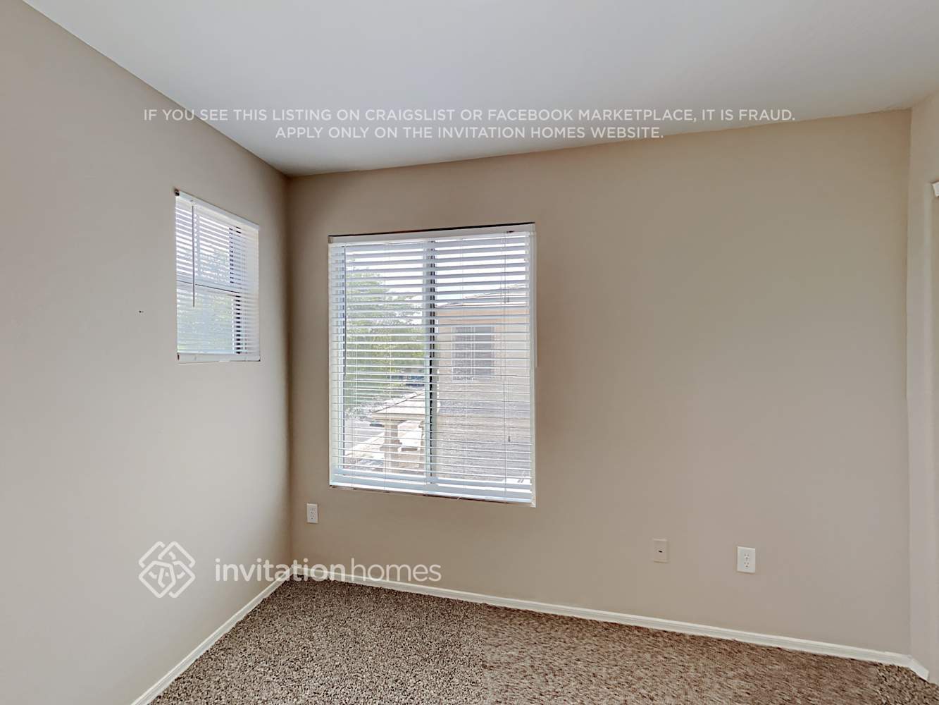 Building Photo - 1204 S 120th Ln