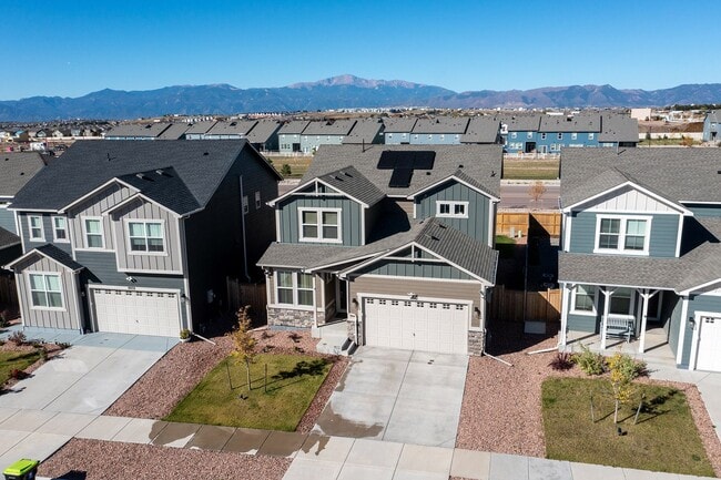 Building Photo - Single Family Home for Rent