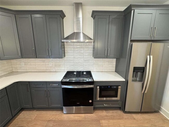 Building Photo - 2442 Mills Bend