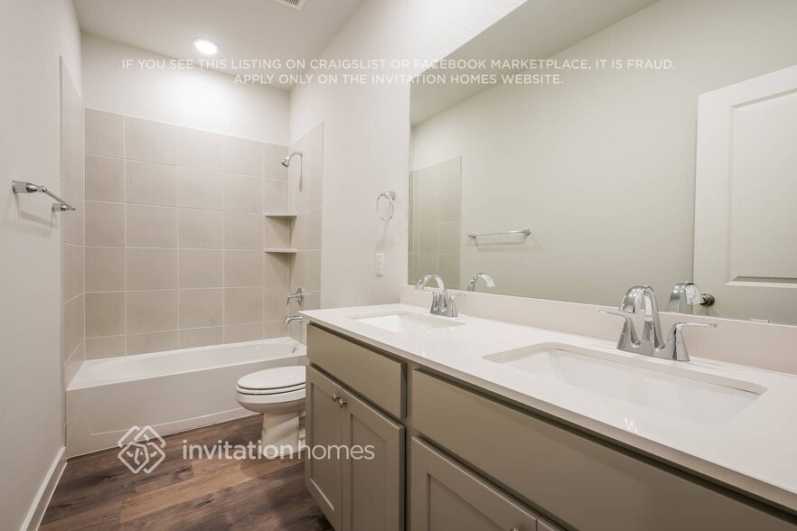 Building Photo - 430 Amberville Dr