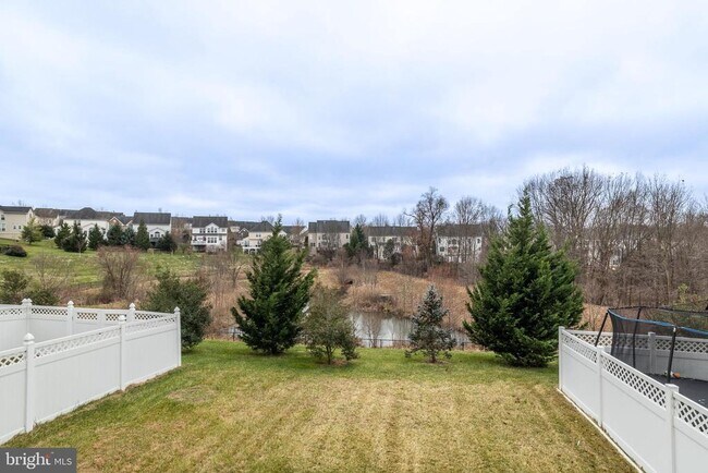 Building Photo - 9314 Penrose St