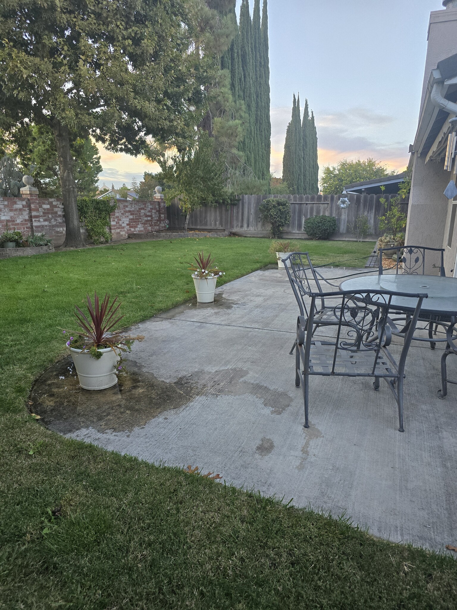 Building Photo - 6225 Colony Park Dr