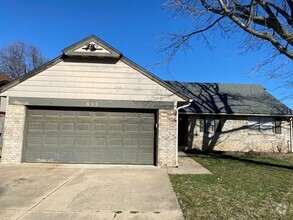 Building Photo - 3 bed 2 bath in Moore in Greenbriar Eastla...