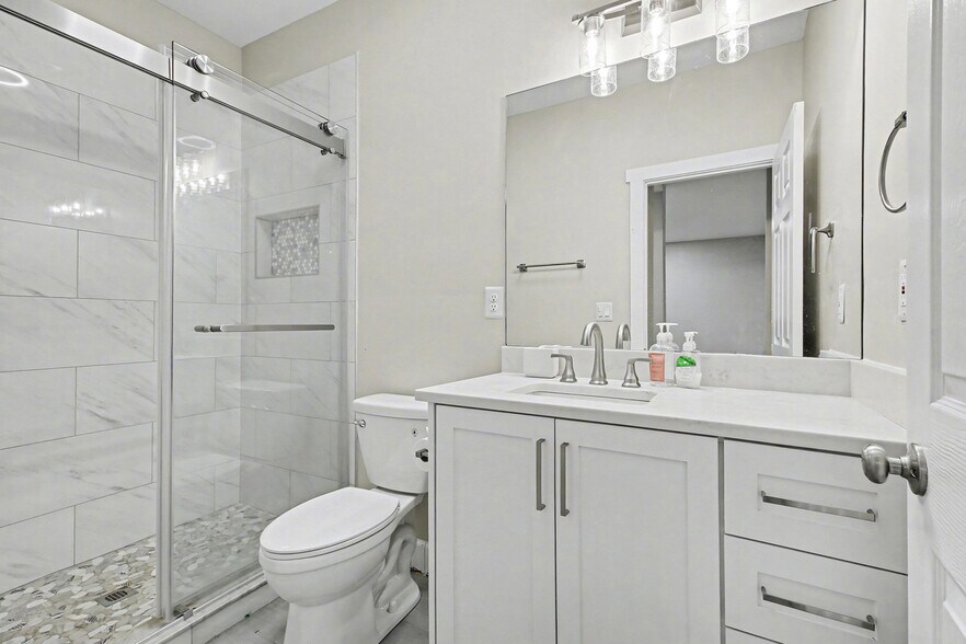 Building Photo - 1920 Lena Carter Rd