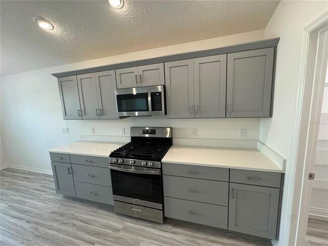 Building Photo - 7535 Jared Ter