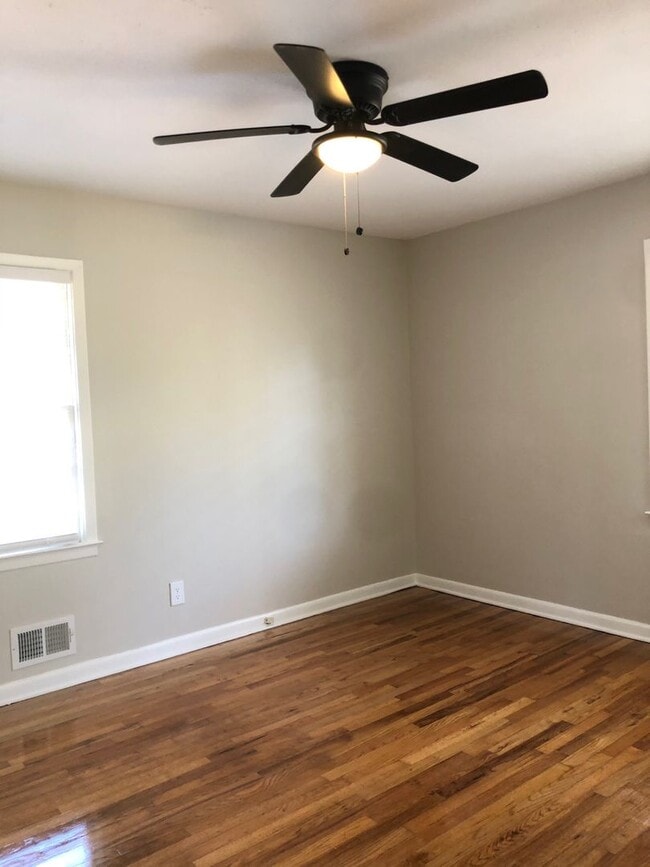 Building Photo - Renovated Farmhouse Inspired Brick Ranch