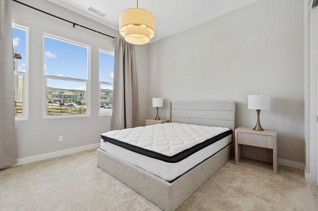 Building Photo - COMING SOON! Skyline Community 4 Bedroom H...