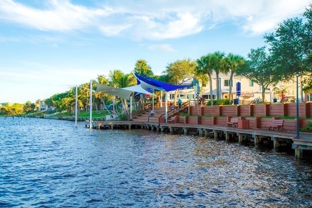 Building Photo - 800 NW Fork Rd