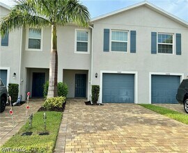 Building Photo - 15100 Wildflower Cir