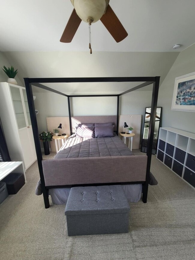 Building Photo - Welcome Home to Comfort and Style in North Charleston, SC!