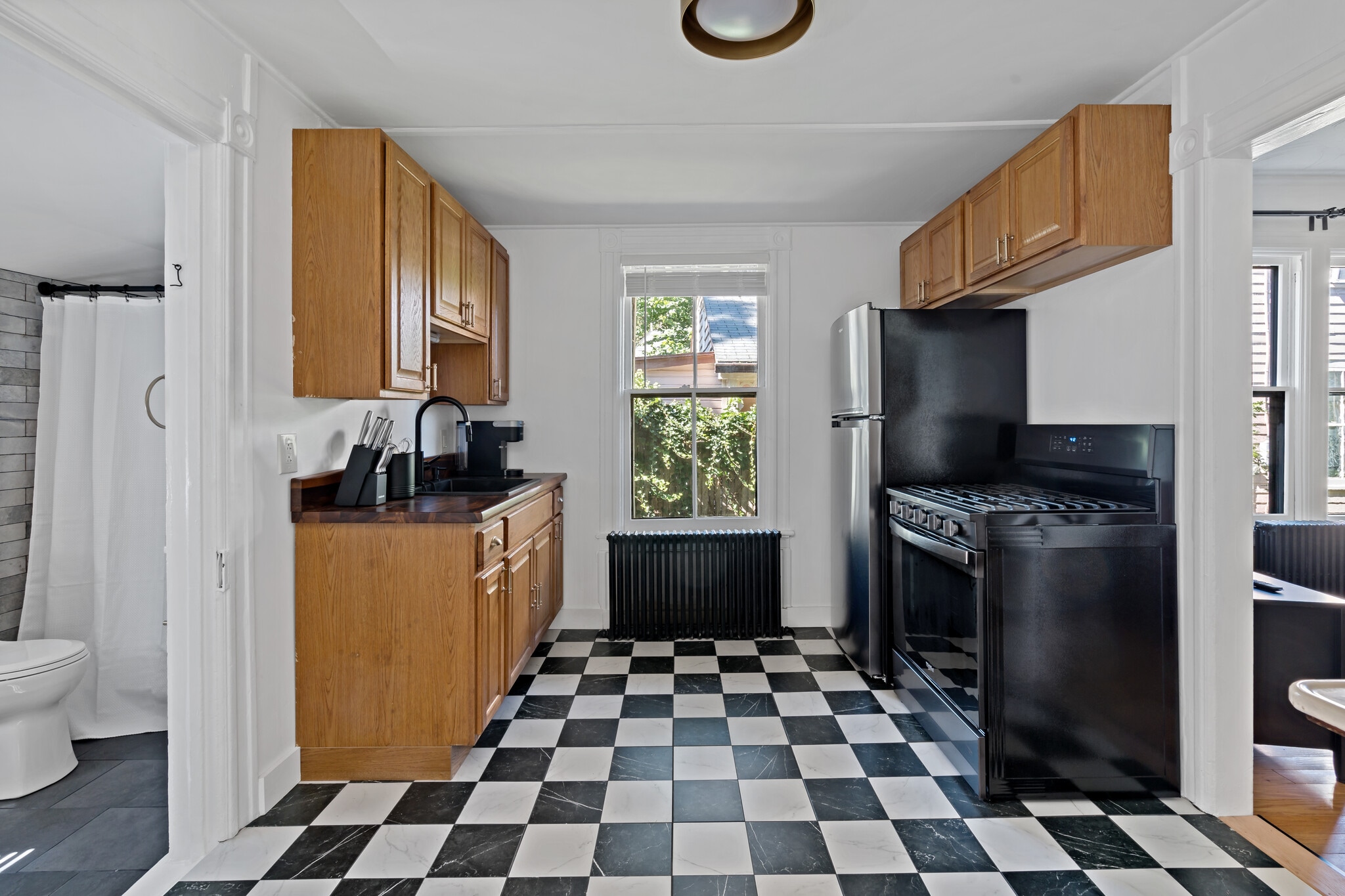 Building Photo - 4413 Albany Post Rd