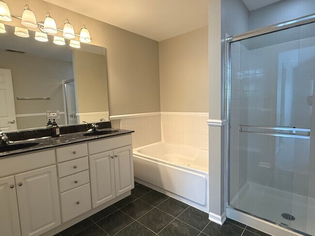 Building Photo - 3087 Serenity Ln