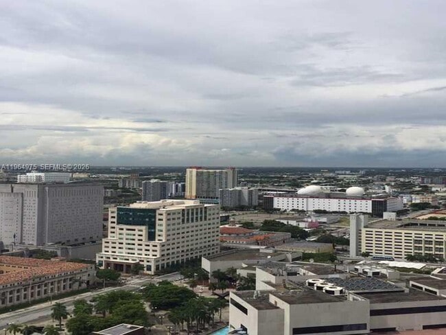 Building Photo - 133 NE 2nd Ave