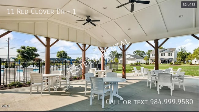 Building Photo - 11 Red Clover Dr