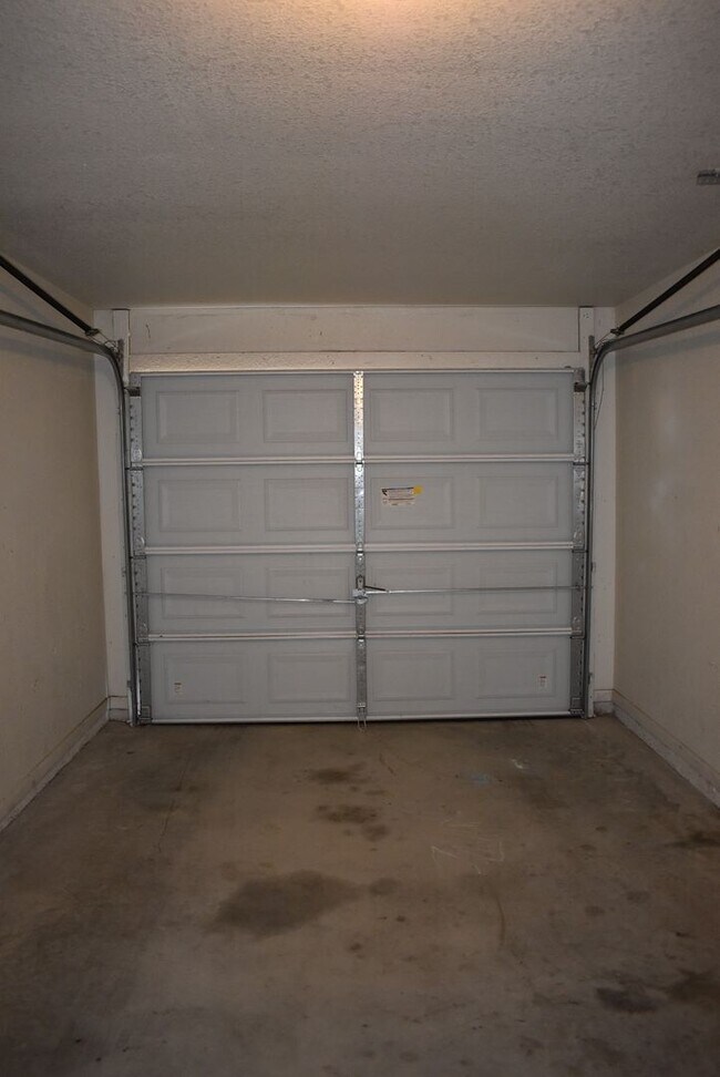 Building Photo - 3800 Pecos Dr