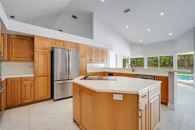 Building Photo - 9818 SW 111th Terrace