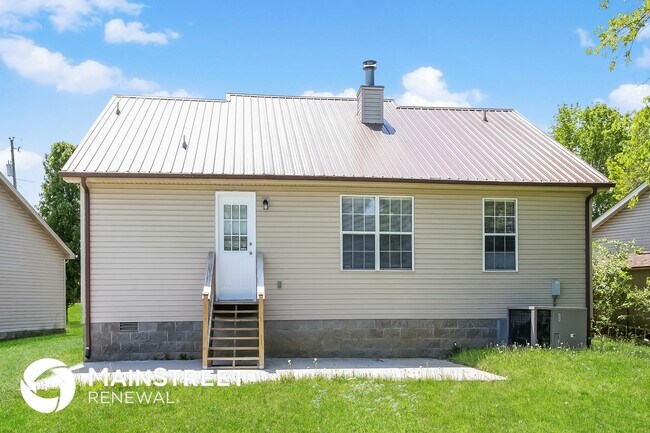 Building Photo - 804 Albin Ct