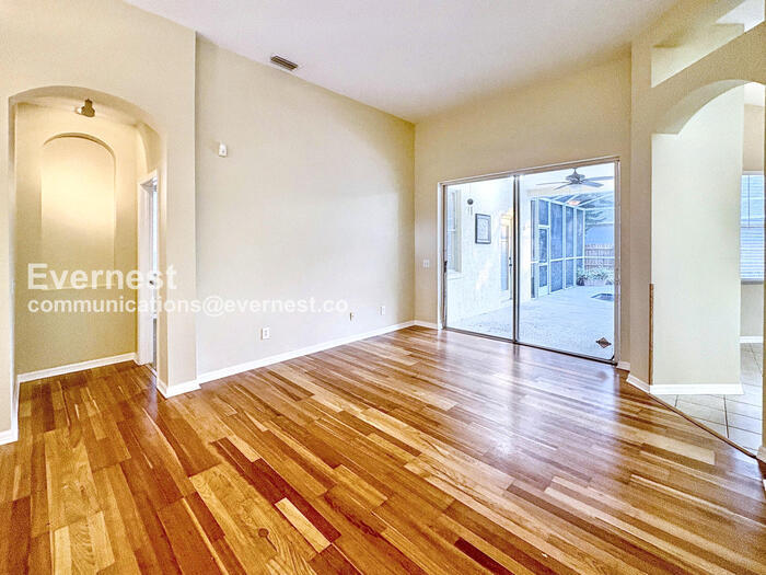 Building Photo - 7002 Potomac Cir