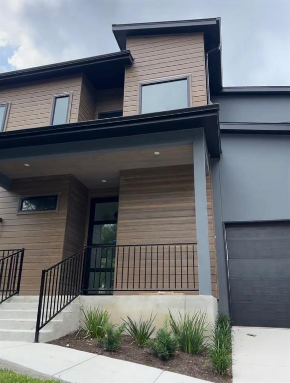 Building Photo - 2905 Westhill Dr
