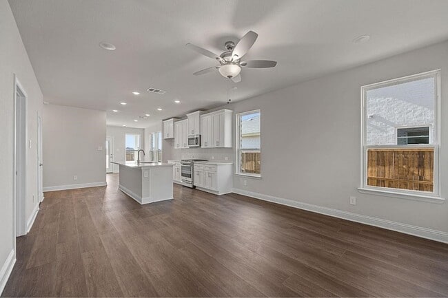 Building Photo - 10643 Downy Cup Dr