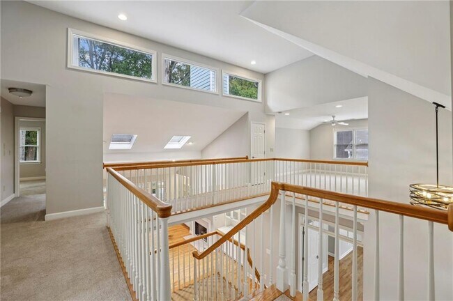 Building Photo - 3740 Ashford Point