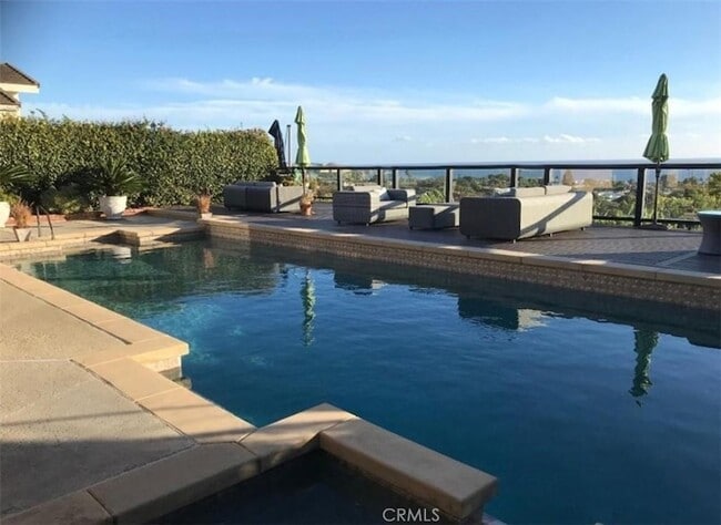 Building Photo - 22872 Via Cordova