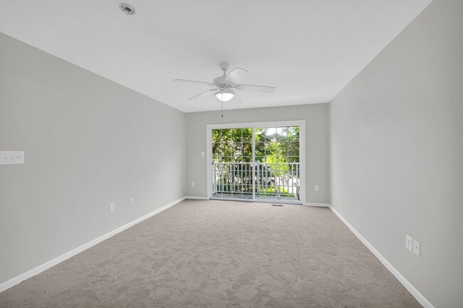 Building Photo - 104 Pebble Brook Dr