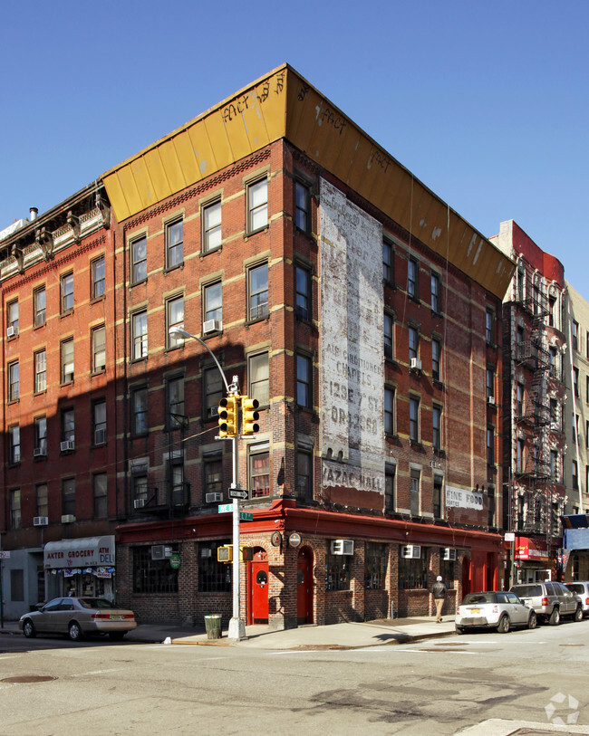 Primary Photo - 182 EAST 7th Street