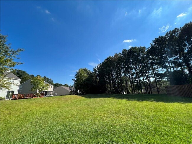 Building Photo - 156 Weatherstone Dr