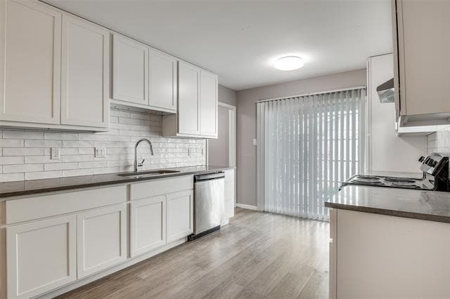 Building Photo - 4113 Greenway Dr