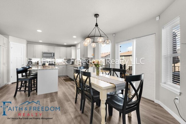 Building Photo - 4918 Wolf Moon Dr