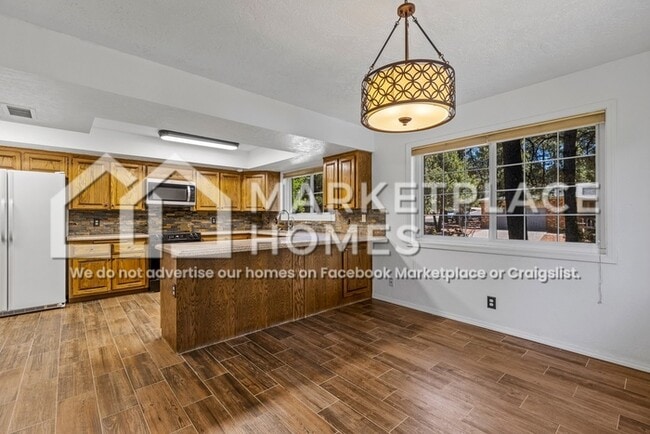Building Photo - 2155 N Rio De Flag Dr