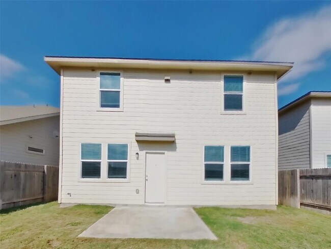 Building Photo - 3600 Catlett Crk Rd