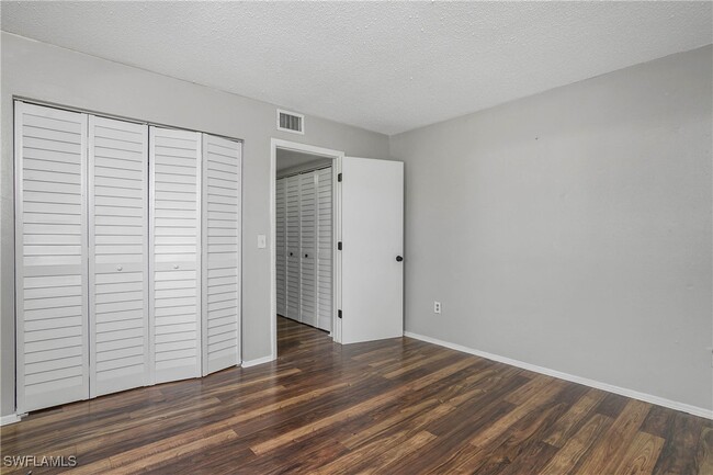 Building Photo - 17989 San Juan Ct SE