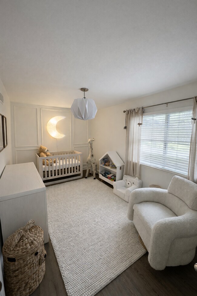 Building Photo - 1863 Wickham St