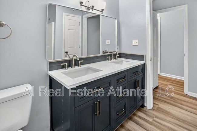 Building Photo - 1576 King Mill Rd