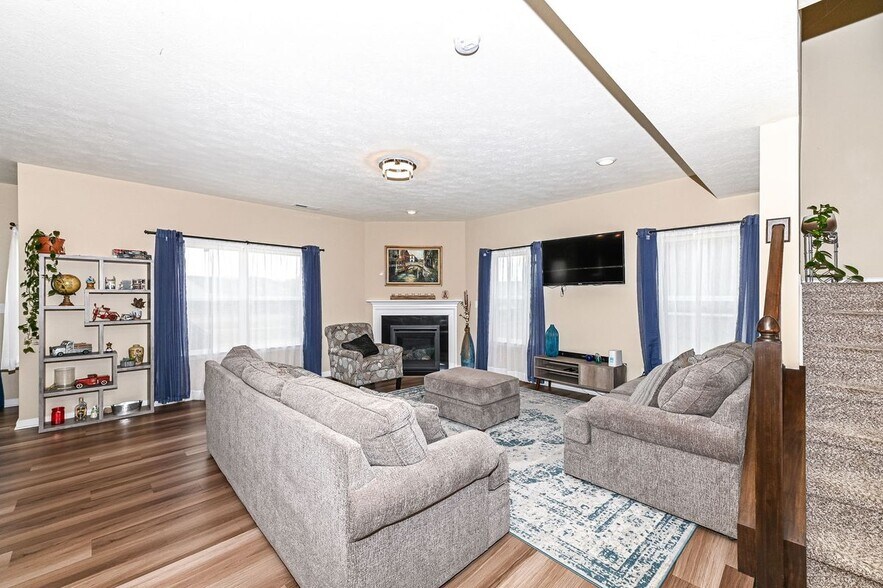Building Photo - 16406 Taconite Dr