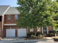 Building Photo - 102 Alden Village Ct
