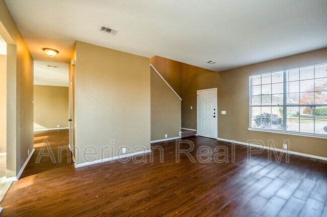 Building Photo - 2501 Tar Heel Dr