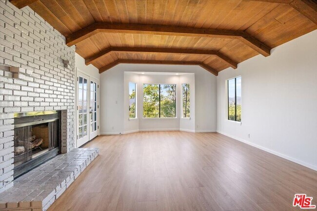 Building Photo - 3630 Roberts View Pl